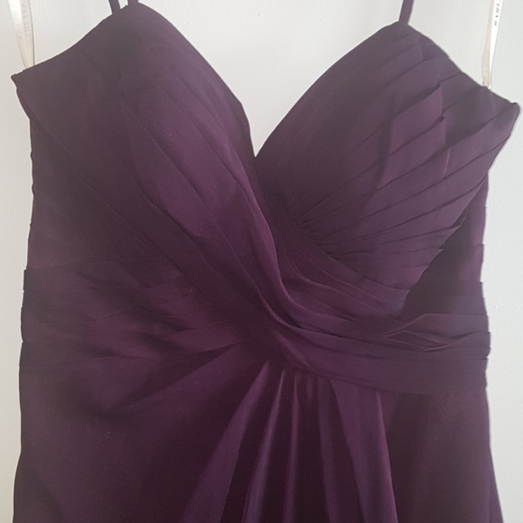 Gala/ Bridesmaids Dress - Picture 2 of 5